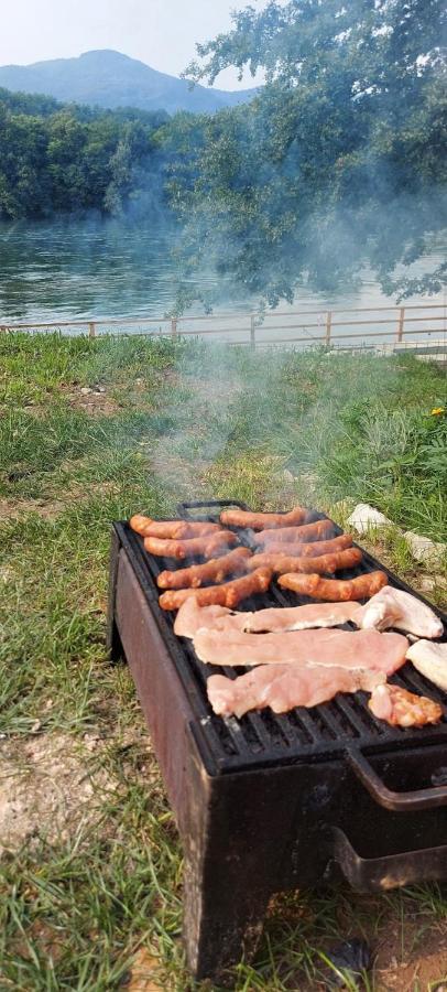 Case de vacanță Mars Na Drinu